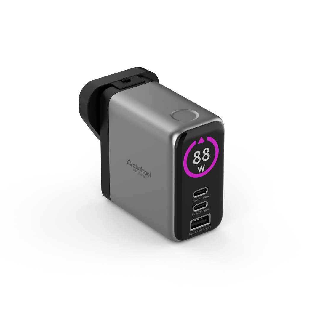 Nomad Pro 140W Multi Port GaN Fast Charger With World Travel Plugs